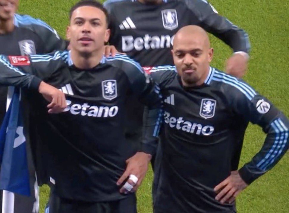 AVFCchats 🦁 tweet media