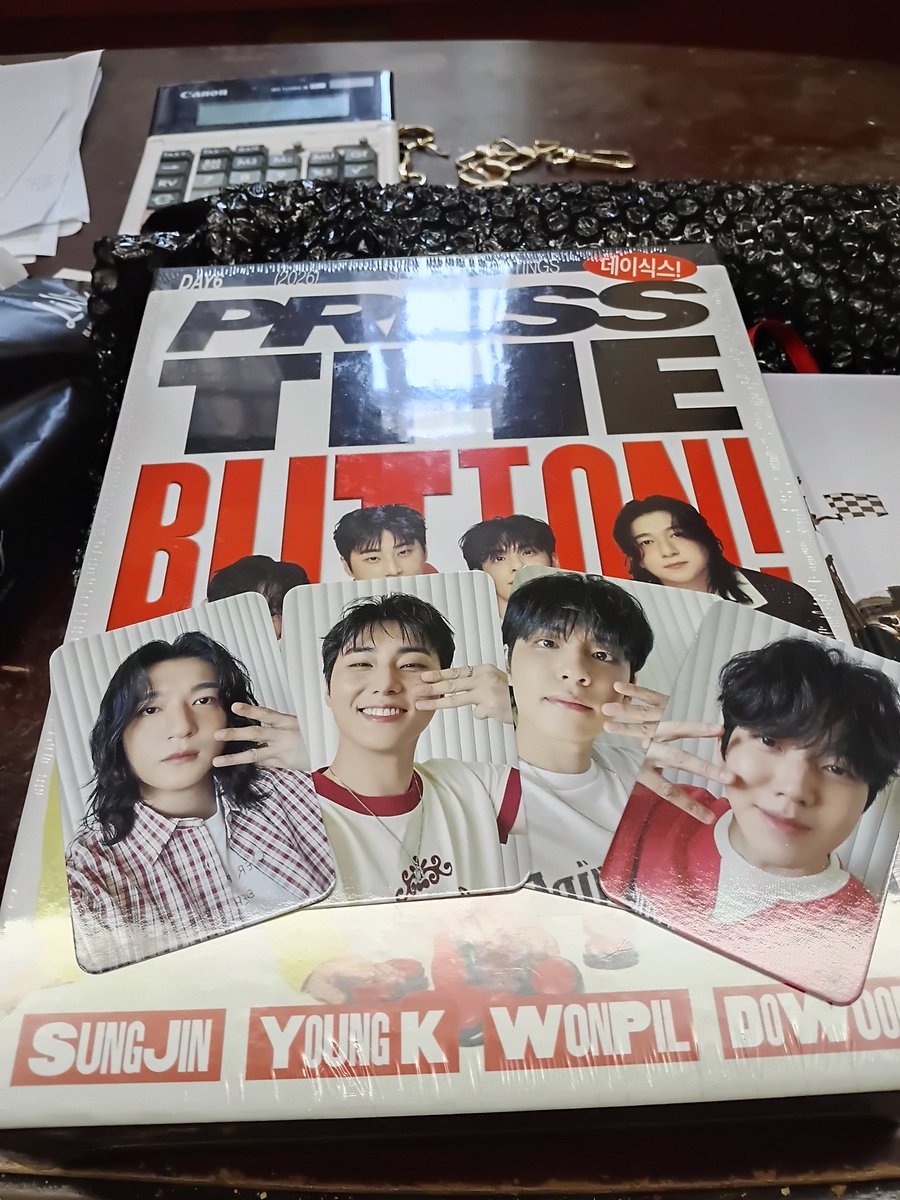 มาถึงแล้วห่อดีมากแกะแล้วแกะอีกส่งไวเหมือนเดิม #허너review