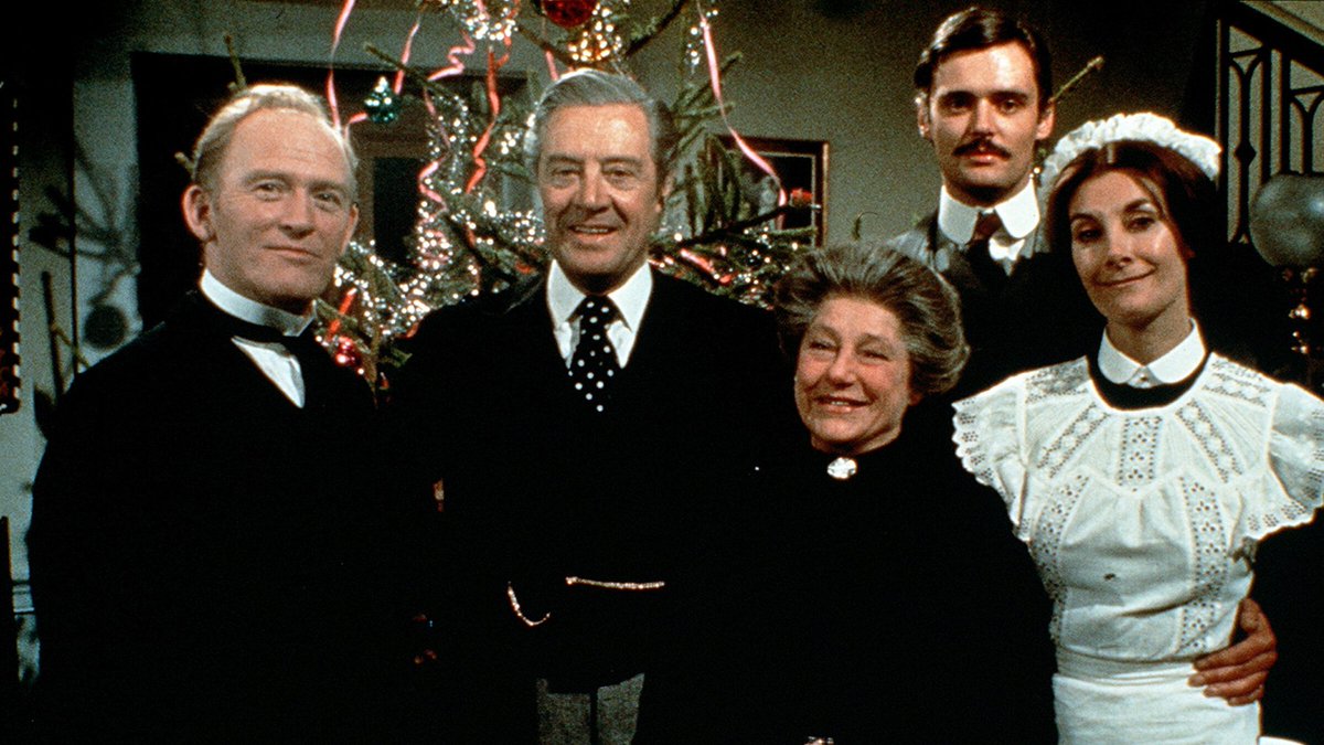 #ACTUALITZACIÓ Recordeu la sèrie 'A baix i a dalt'? Es va estrenar amb el <a href="/DoblatgeCatala/">Doblatge en català</a> el 1995, fa 30 anys! Us presento el primer reportatge del 2026. Agrairia un gran RT!

totsobreeldoblatge.cat/series/a-dalt-…