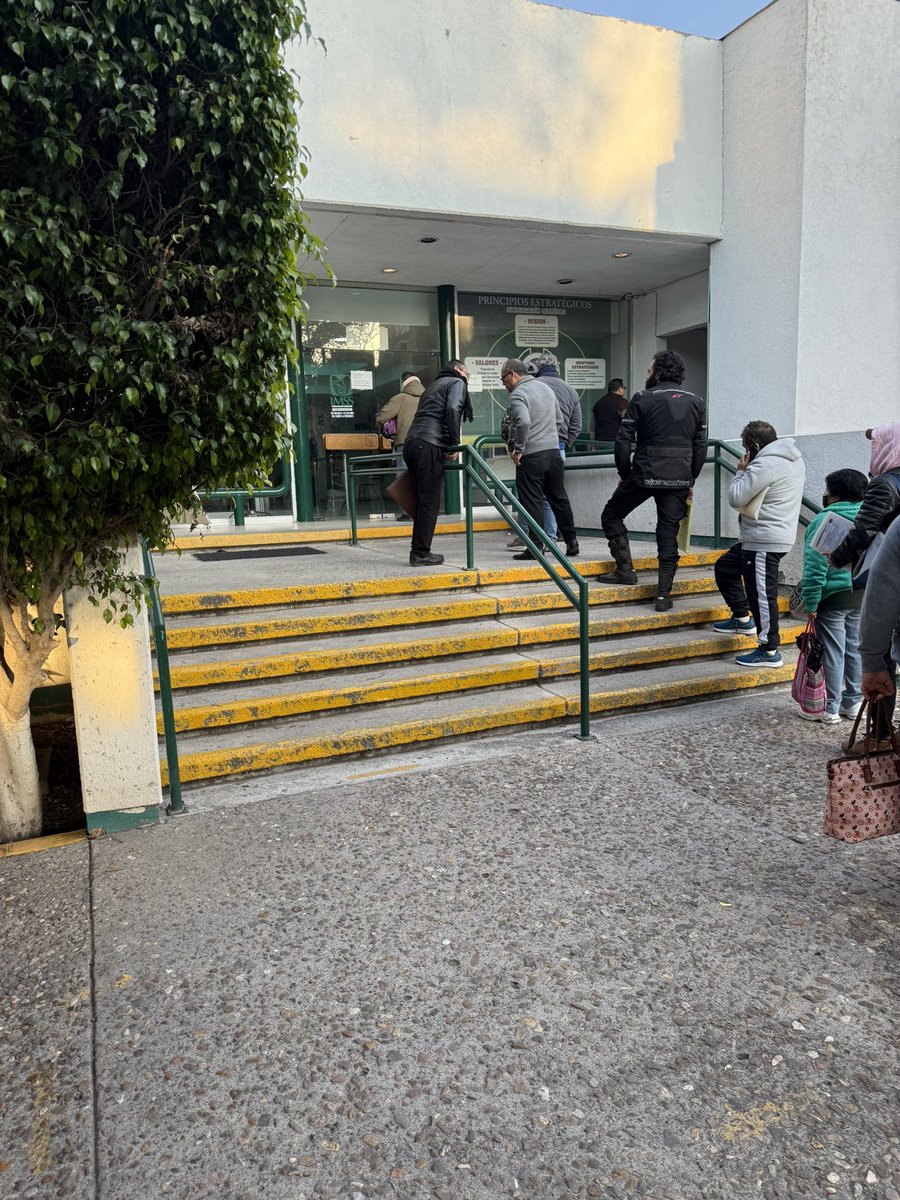 dndgh's tweet image. Son las 8:02 y el MORAI del @Tu_IMSS de 5 de febrero, Querétaro, cerrado cuando su atención comienza a las 8:00. Pero para cerrar si son puntuales.