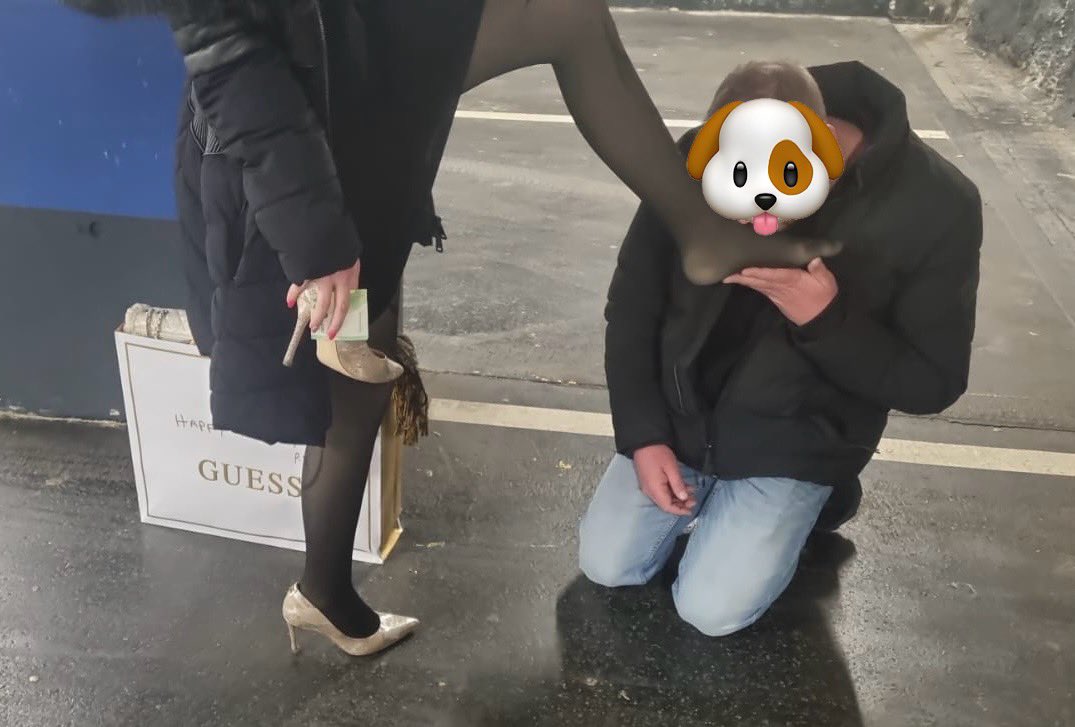 valonia_velvet's tweet image. Goood boooooy! So muss das sein!