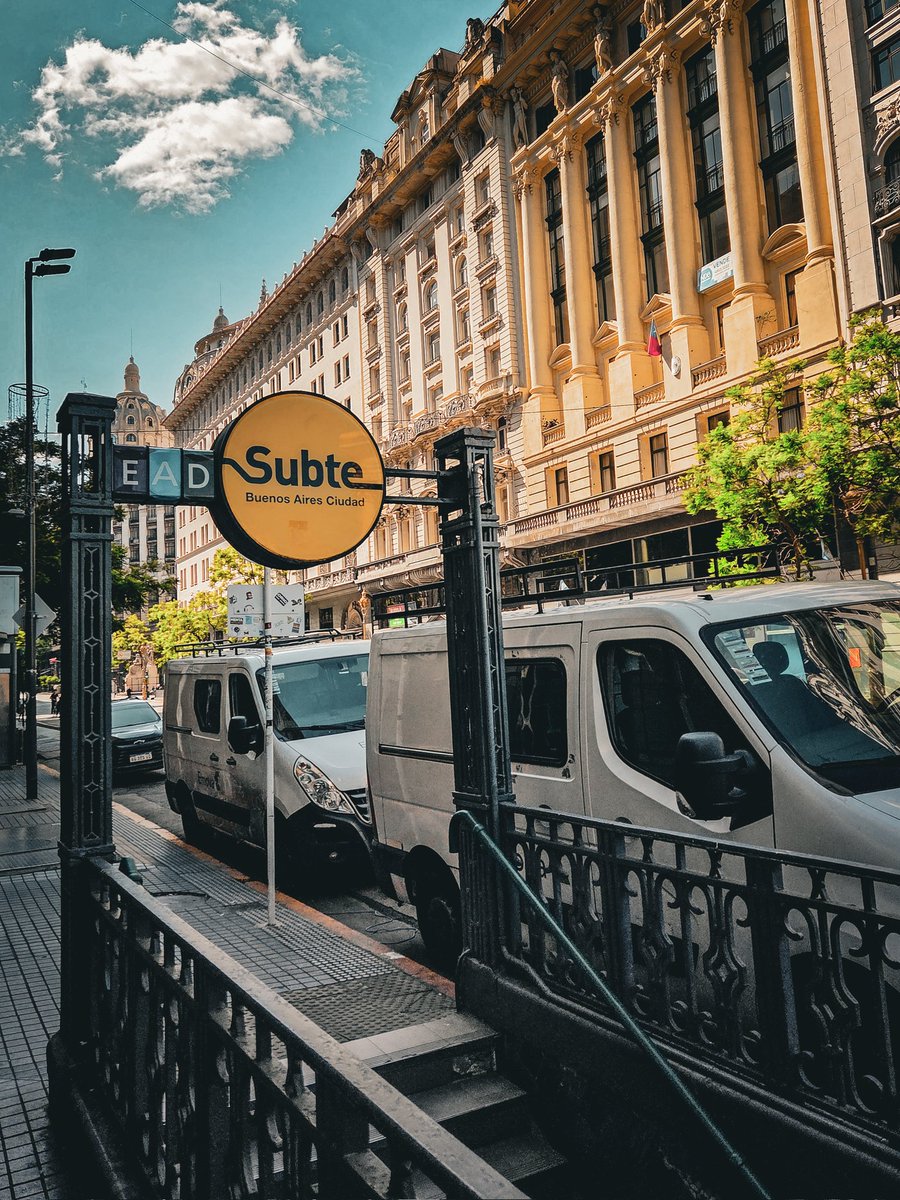 BALandscapes's tweet image. La superioridad estética de Diagonal Norte