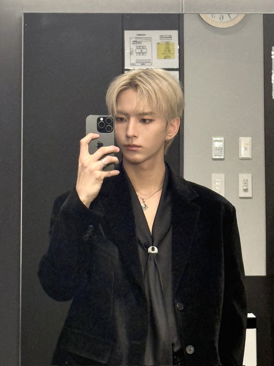 odebbl's tweet image. 💌 260114 11:04 PM

📸📸
🦊 yesterday, today