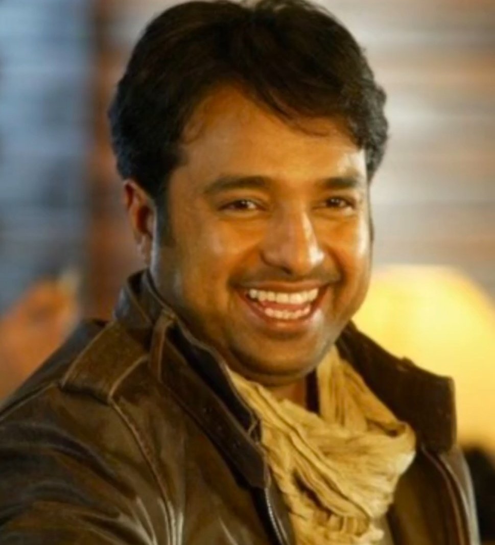 nono74670259's tweet image. وجهك حبيبي
@RashedTV