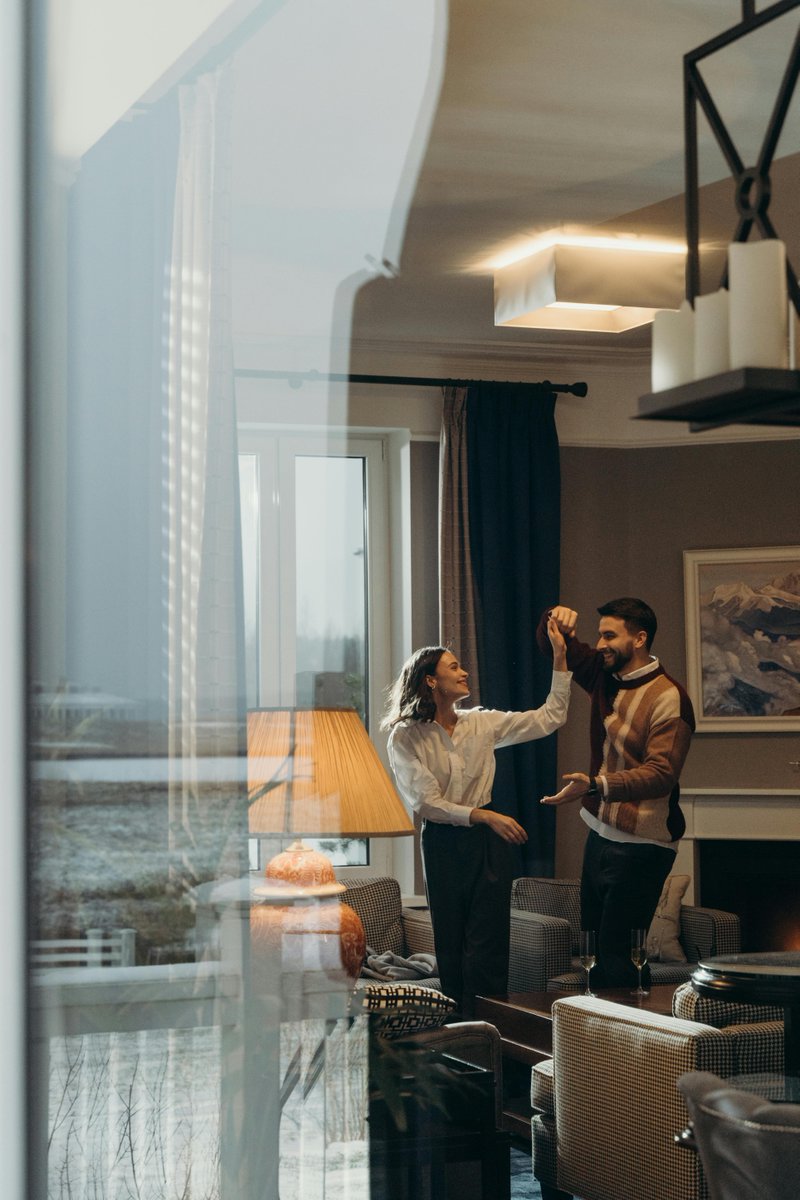 Sadarriel's tweet image. Love is in the Air---Don’t wait to buy real estate buy real estate and wait.
The best time to invest was yesterday. The next best time is NOW.

📈 Let’s talk long-term wealth.
#RealEstateInvestor #LuxuryMindset #ValentinesDay
