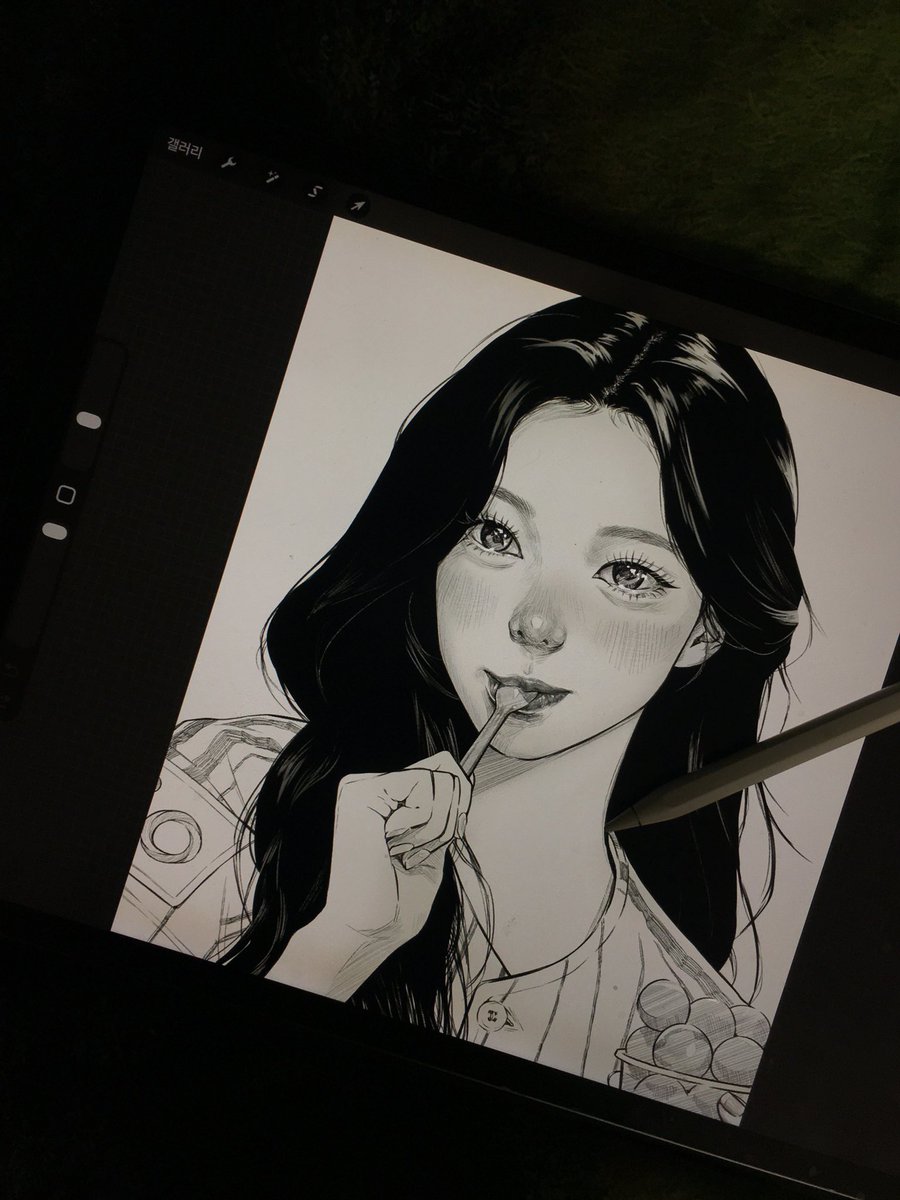 Mingijuck's tweet image. 청사과맛 같은 사진 #이안