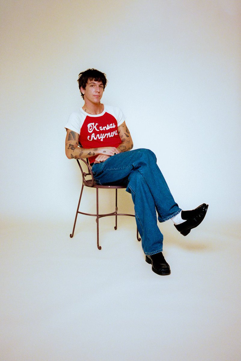 role model archive tweet media