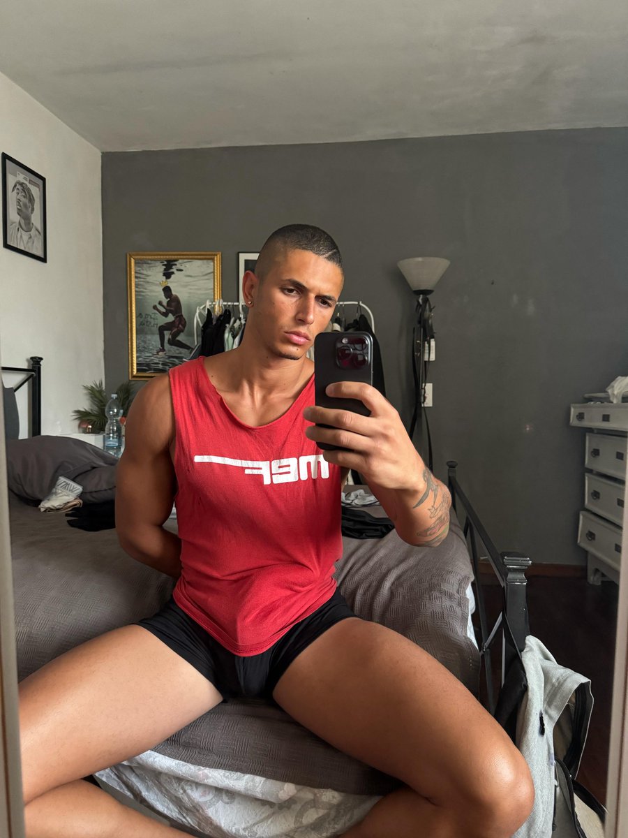 Cris tweet media