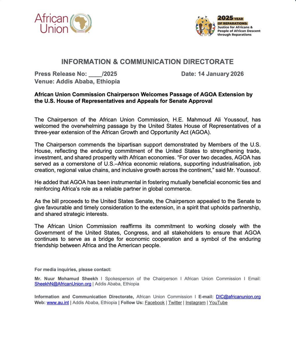 _AfricanUnion's tweet image. The Chairperson of the African Union Commission, H.E. Mahmoud Ali Youssouf, has welcomed the overwhelming passage by the United States House of Representatives of a three-year extension of the African Growth and Opportunity Act (#AGOA).

The Chairperson @ymahmoudali commends the…