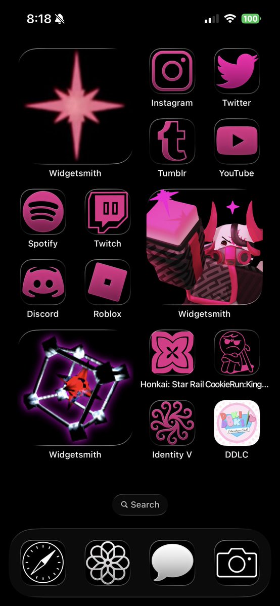 cherrysandbombs's tweet image. // the stupid iphone update messed up my wallpaper 💔