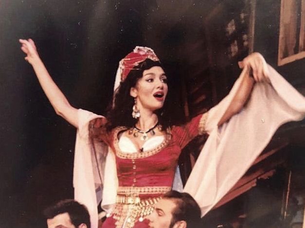 Turkish red is for Turkish girls.