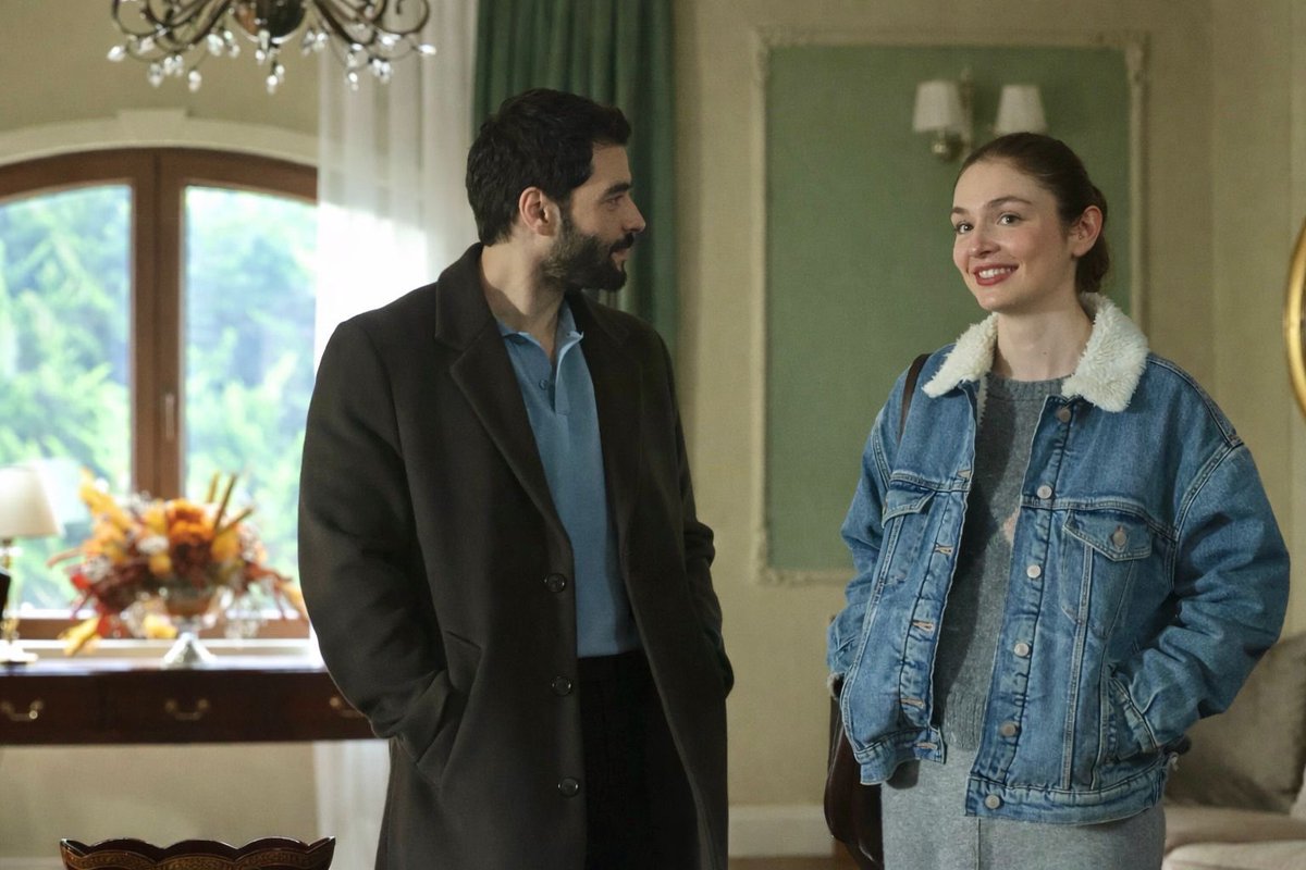 #Veliaht kamera arkasından, #SerraArıtürk ve #AkınAkınözü 💫