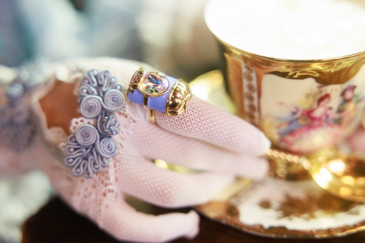 𝐺𝑜𝑜𝑑 𝑚𝑜𝑟𝑛𝑖𝑛𝑔︎ ☕️ ₊˚

#ロリィタ
#ハンドメイド
youtube.com/@michalise_v