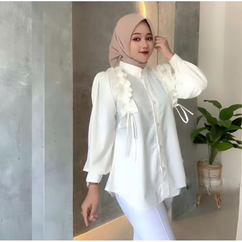 BChitholl18887's tweet photo. Cek Kemeja Yashika Blouse Wanita//Outfit Remeja Dewasa dengan harga Rp61.740. Dapatkan di Shopee sekarang! https://t.co/AVYYxh6NZq https://t.co/9NSeVlmvyp