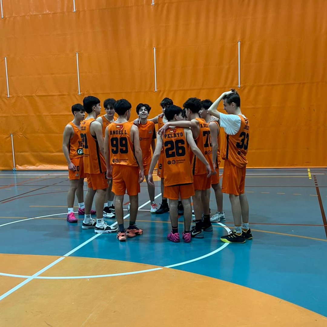 🏀 Baloncesto Rivas Sureste C 29-77 Cadete Naranja

Primera victoria del año con una gran primera parte que obligó al equipo rival a ponerse en zona. Supimos atacarla bien, aunque la falta de acierto nos impidió anotar más puntos.

🧡 #VallekasBasket #WorkInProgress