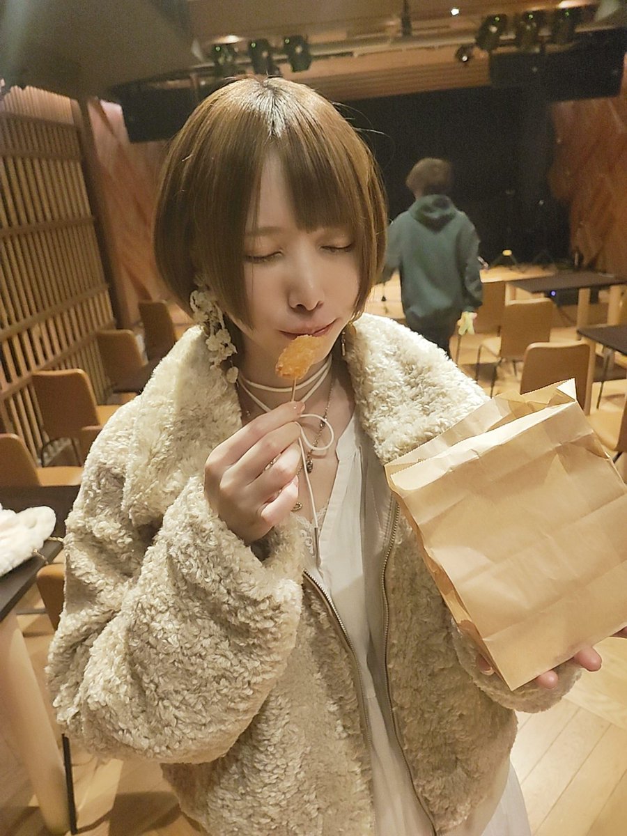 橋爪もも*アルバム『変態』発売中！ (@HasidumeMomo) / Posts / X