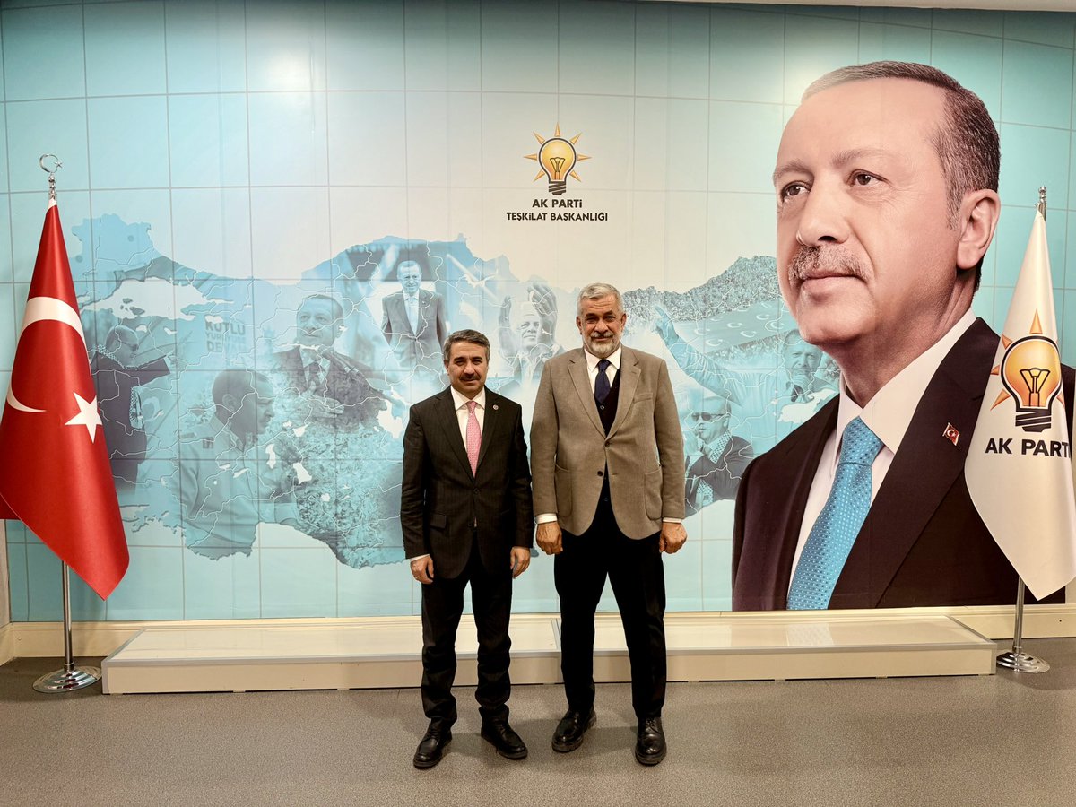 📍 AK Parti Genel Merkezi

Teşkilat çalışmalarımız esnasında bizleri ziyaret eden Çamgazi Sulama Birliği Başkanı Sn. Mehmet Eryılmaz ile önceki dönem Suvarlı Belediye Başkanımız Sn. Gülder Ağır’a nazik ziyaretleri için teşekkür ediyorum.

Üreticimizin emeğini büyüten, tarımımıza