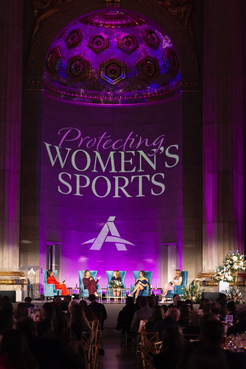 Kristen Waggoner tweet media