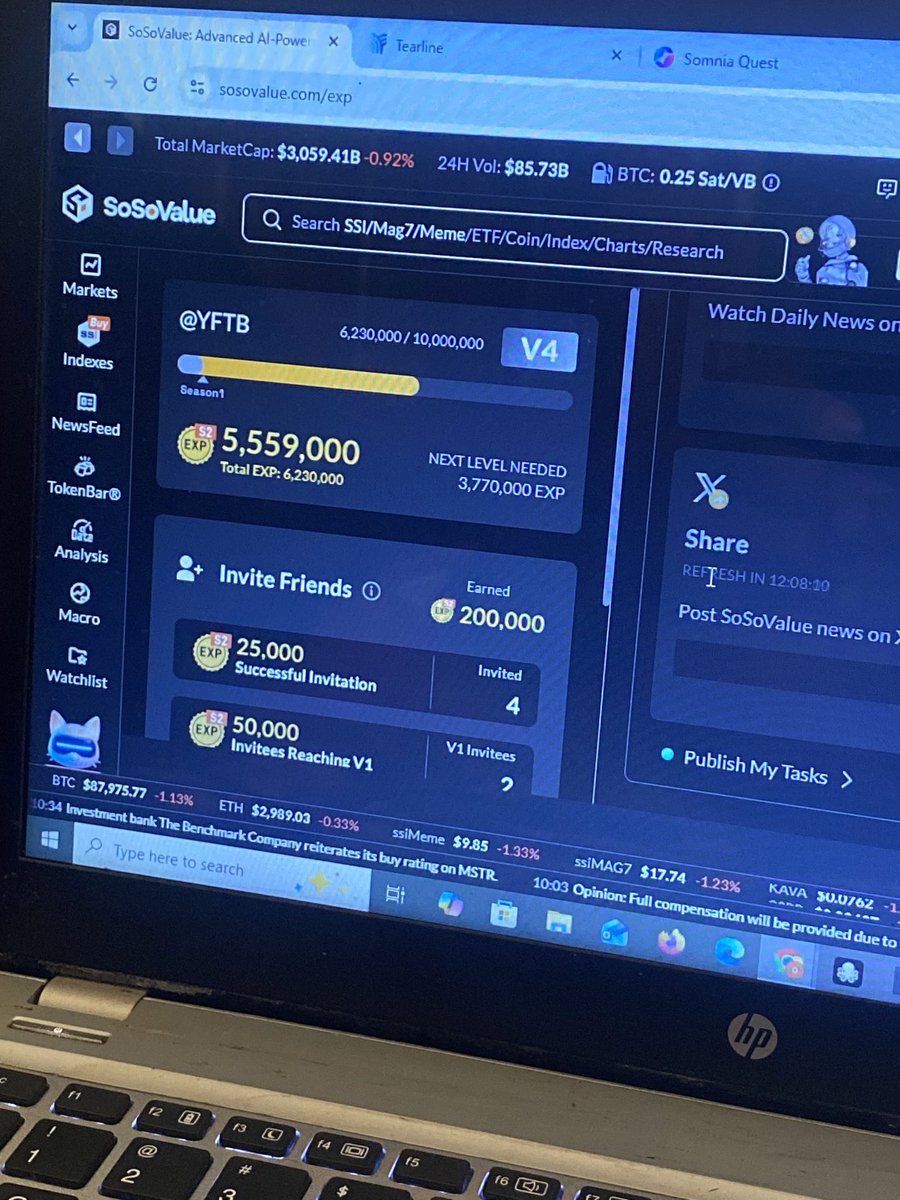 Nftoryn tweet media