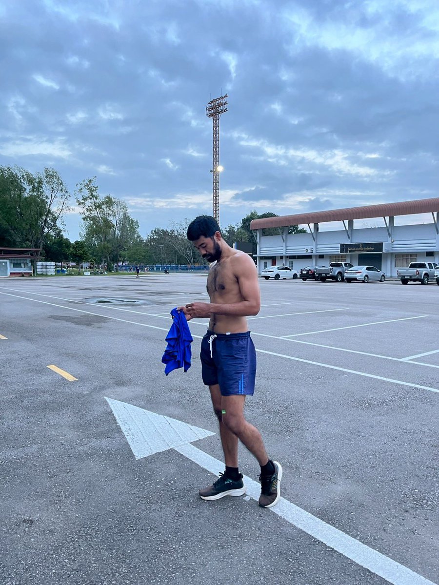 นาย หนวด🖤 tweet media