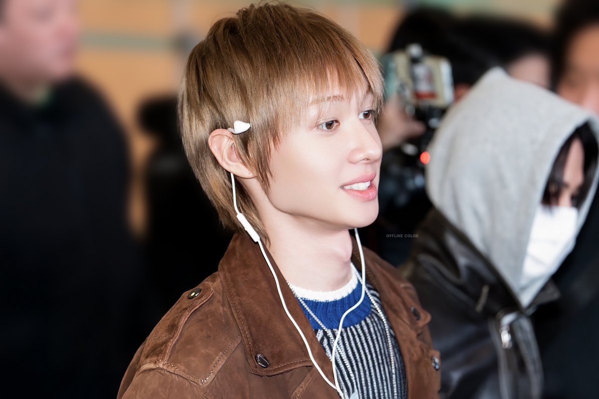 𝐎𝐅𝐅𝐋𝐈𝐍𝐄 𝐂𝐎𝐋𝐎𝐑 tweet media