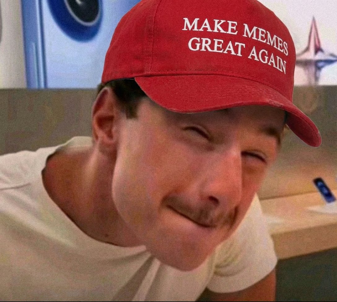 don't mind us

moving silently for now

but you'll know when we're ready to get loud

Make Memes Great Again!