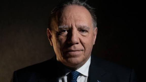 SebBovetSRC's tweet photo. Nouveau

Conférence de presse inattendue @francoislegault à 11 heures ce matin dans l’immeuble du premier ministre

#polqc #polcan https://t.co/U4VIgveeEY