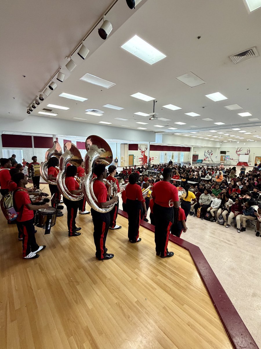 Deerfield Beach High tweet media