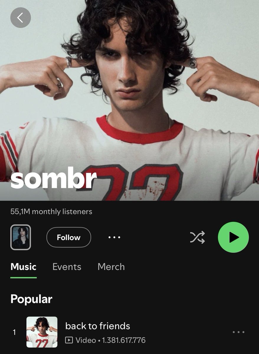 This AI singer I created is bringing in $50K a month.    

Nearly reached 3B streams. Though they have NO songs that go viral…

Nobody notices they’re AI.    

If you want to learn how to create an AI artist DM me.