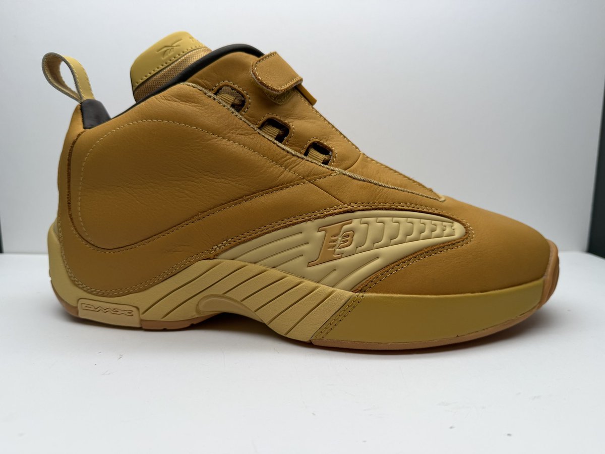 swishcultures_'s tweet photo. BREAKING: Charlotte Hornets Tre Mann signs with Reebok and launches his own Iverson 4 PE’S which include “The Wheat &amp; “ Lil Mann” color ways via @JordanRichardSC https://t.co/I1sKICXlOS