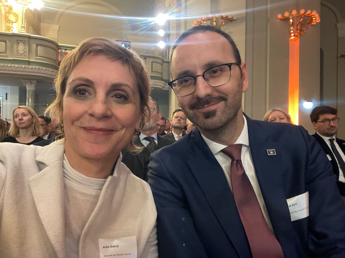 AlEmbGermany's tweet image. 🇩🇪| Das Neujahrstreffen 2026 des deutschen Ost-Ausschusses (Ost-Ausschuss) fand in Anwesenheit der Bundesministerin für Wirtschaft und Energie, Frau Katharina Reiche, statt. In ihrer Rede stellte die Ministerin die wirtschaftlichen Ziele Deutschlands vor, die eng mit den…