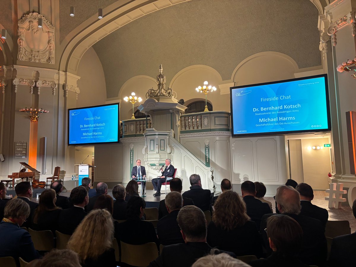 AlEmbGermany's tweet image. 🇩🇪| Das Neujahrstreffen 2026 des deutschen Ost-Ausschusses (Ost-Ausschuss) fand in Anwesenheit der Bundesministerin für Wirtschaft und Energie, Frau Katharina Reiche, statt. In ihrer Rede stellte die Ministerin die wirtschaftlichen Ziele Deutschlands vor, die eng mit den…