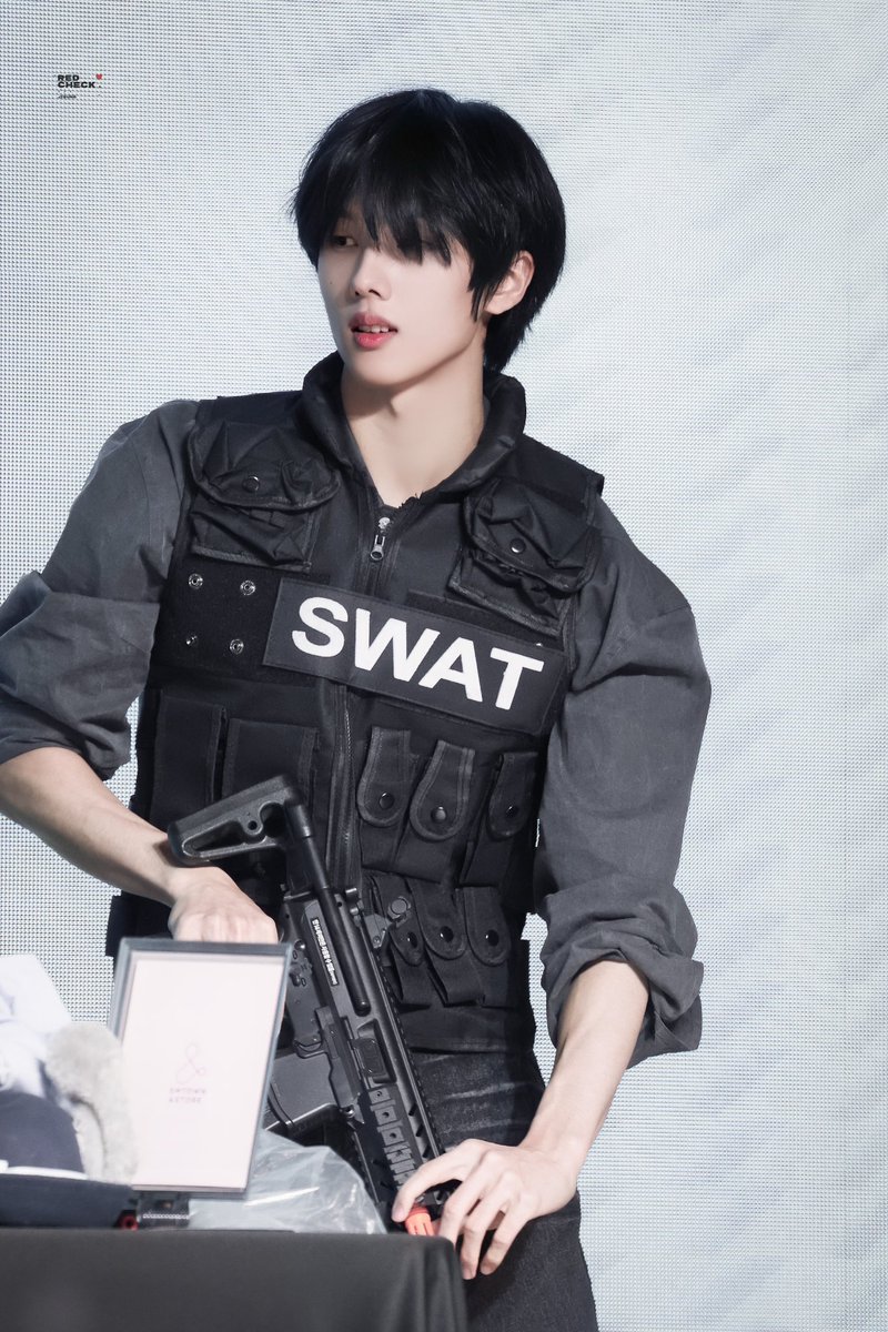 bblanna_'s tweet image. guyss sorry re-upload yaa😭🙇‍♀️
lupa pakai foto gantengg😭🙇‍♀️

#GIVEAWAY #Giveaway TIME SPECIAL PARK JISUNG MY HANDSOME THE ONE N ONLY COMEBACK ACTING ACTIVITY ON DRAMA 
“CRASH SEASON 2”‼️😭❤️😭❤️😭❤️❤️
Saldo digital idr 100k masing” untuk 2 orang pemenang!!🚨🔔
syarat :
1. COMMENT…