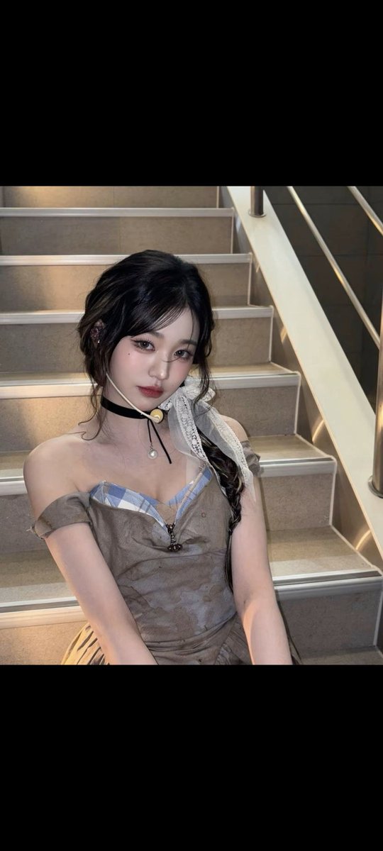 haruhono0619's tweet photo. 张元英去衣 明星图片生成动图脱衣揉胸，ai去衣软件看主页链接，无限次数手机可用，点赞转发抽人送 https://t.co/gLZvEXaT9n