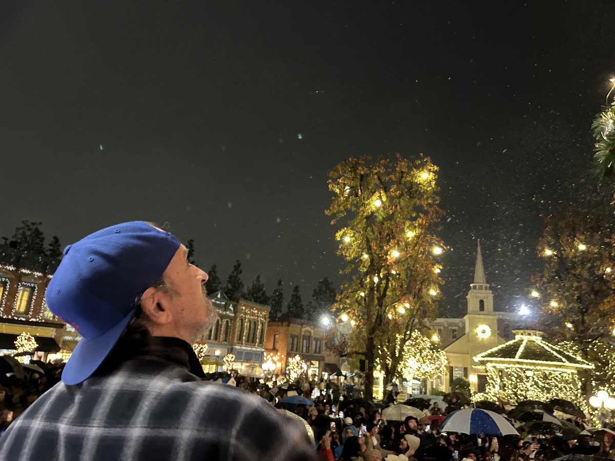 A Message From <a href="/ScottGPatterson/">Scott G. Patterson</a> - mailchi.mp/scottyp/a-mess…

<a href="/ScottyPsBigMug/">Scotty P's Big Mug Coffee</a> #GilmoreGirls #ScottPatterson #LukeDanes #StarsHollow