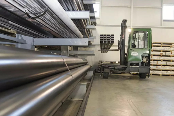 Ind_today's tweet image. Warehouse racking isn’t just shelving—it’s safety. Stay compliant with OSHA, local codes, and best practices to protect employees and operations. 

Learn how: industrytoday.com/navigating-war…

#WarehouseSafety #Compliance #OSHA #MaterialHandling #IndustrialOps