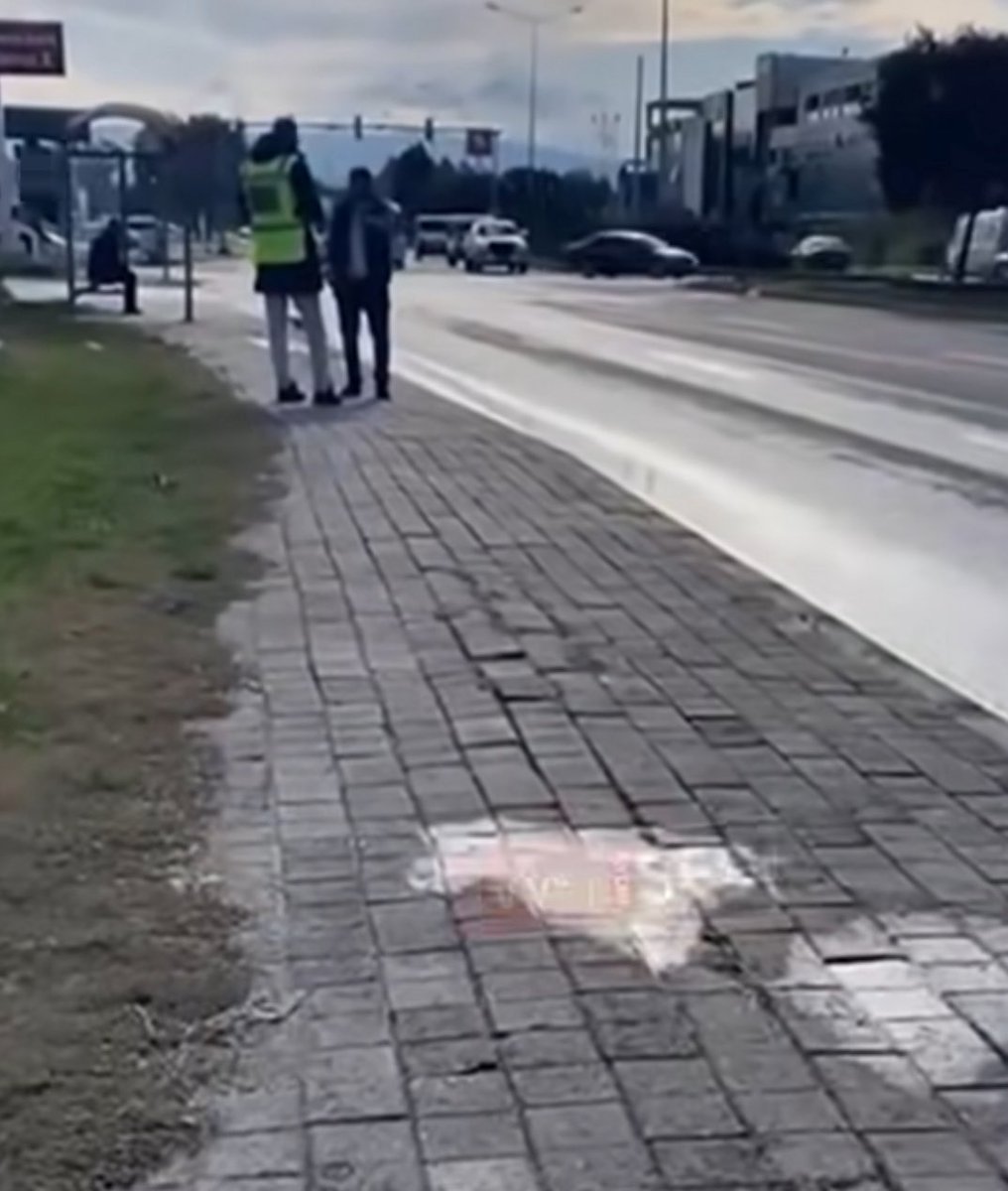 📌 Aydın’da neler oluyor ?

Trafik Şubeden sürülen ve mahkemeye başvurup geri Trafik Şubeye mahkeme kararıyla dönen Polis Memurunu,
“Sen misin mahkemeye şikayet eden”
Zihniyetiyle ceza niteliğinde evraksız ekipmansız Aydında bir kavşakta 12 saat yaya devriye olarak yetkisiz