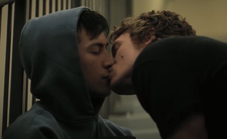 h0ellander's tweet image. they are getting married btw