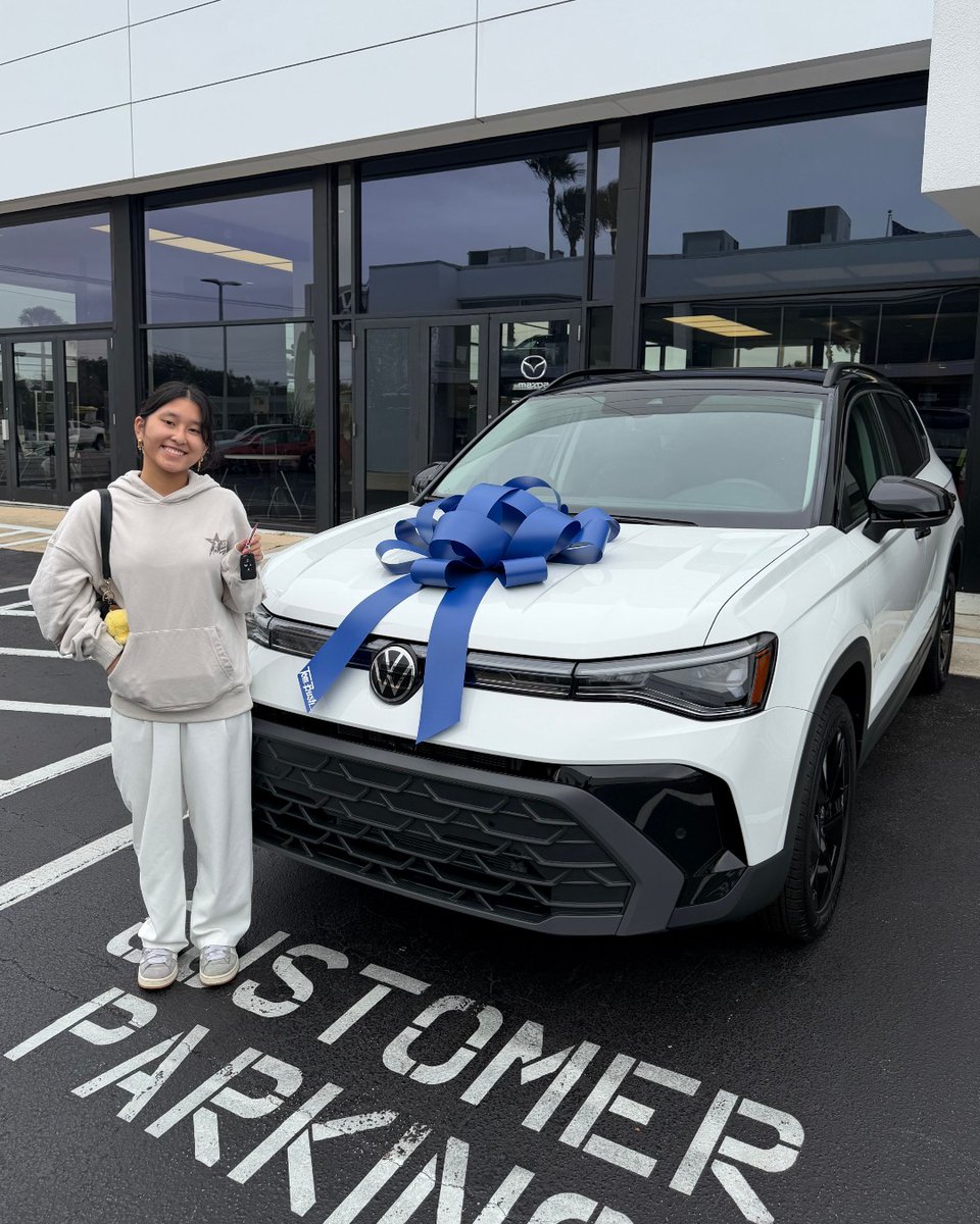 Graduation feels a little sweeter with a new Taos 😏

Congrats on this major accomplishment, Ms. Lynn! Enjoy every mile in your next chapter.