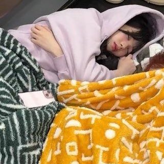 mydeepbluu's tweet image. 지민 푹자잘자사랑해~~~💤🩵