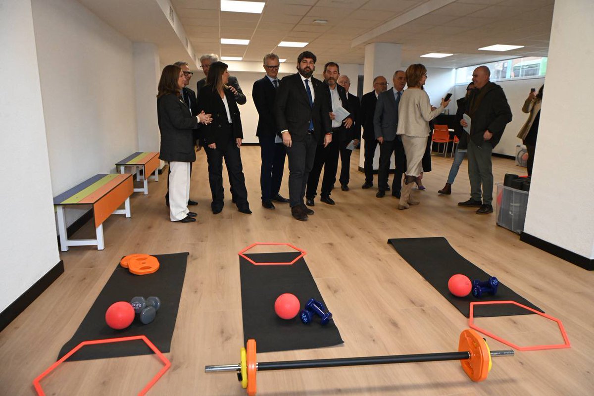 Fernando López Miras tweet media