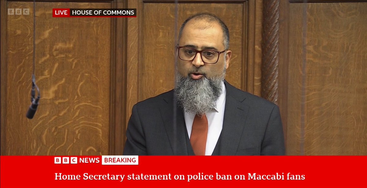 HackedOffSiren's tweet image. Just watching some of the Commons coverage of the West Midlands policing fuck up.

This clown stands up and states "its open season on Islamophobia in this room".

The gaslighting going on from the rule makers in this country is off the scale.

Disgusting.