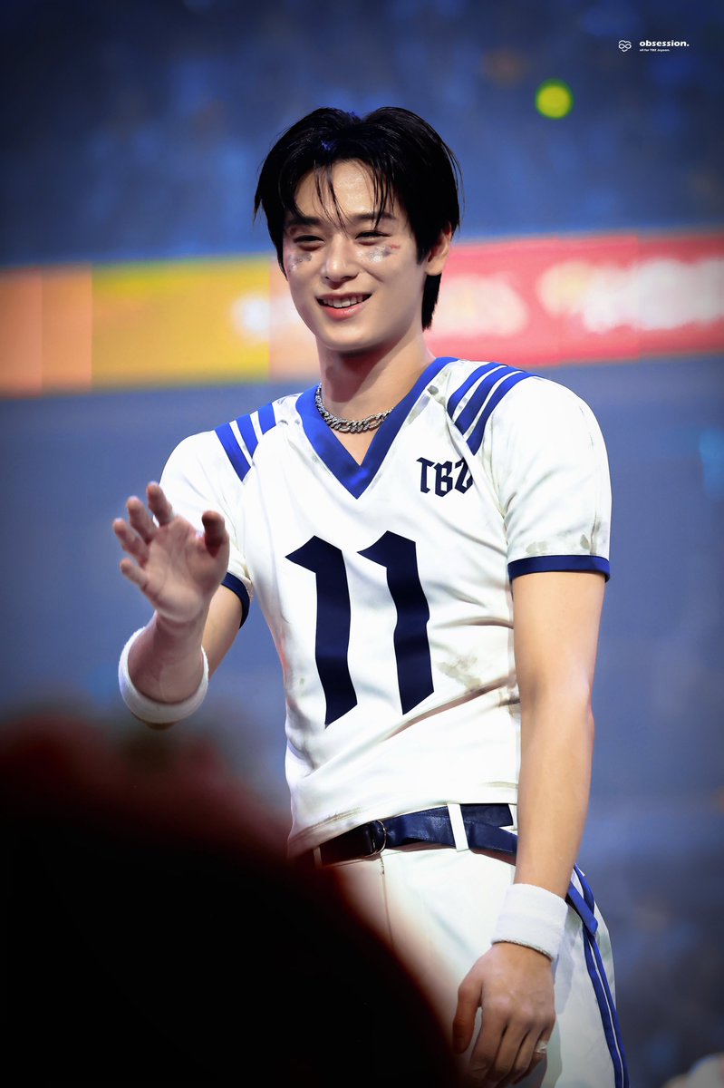 ๐ผ๐ฏ๐๐ฒ๐๐๐ถ๐ผ๐ป. tweet media