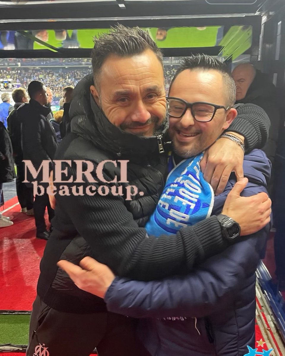 Gp_013's tweet image. 🔹J'aime cette photo 🩵💙

#TeamOM 🔵⚪ @beinsports_FR @Florian_genton @JferreiraBeIN
