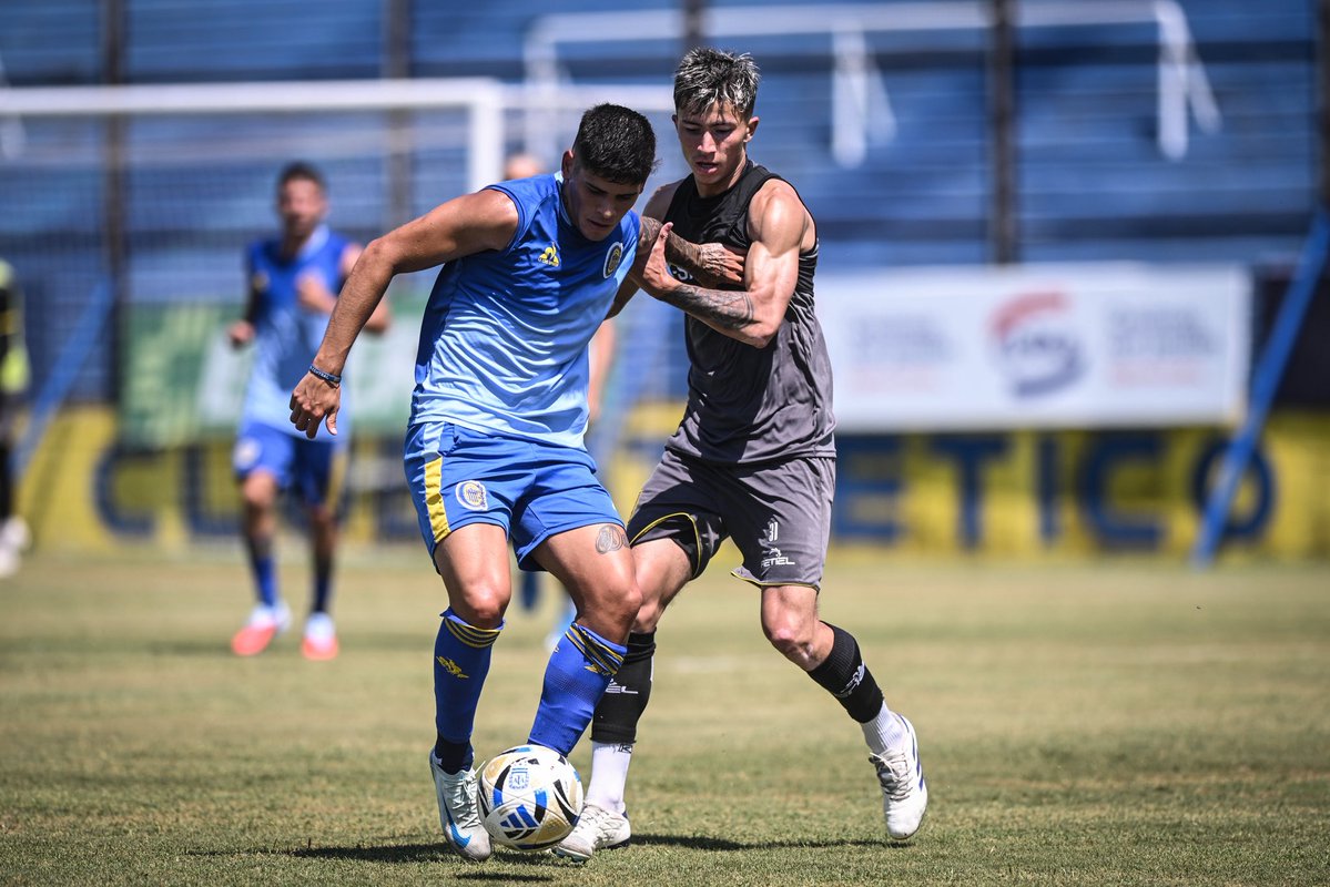 RosarioCentral's tweet image. Jornada de amistosos ante Almirante Brown

Se disputaron dos partidos en el predio de Arroyo Seco.

Los detalles de los encuentros 📝 rosariocentral.com/noticia/jornad…