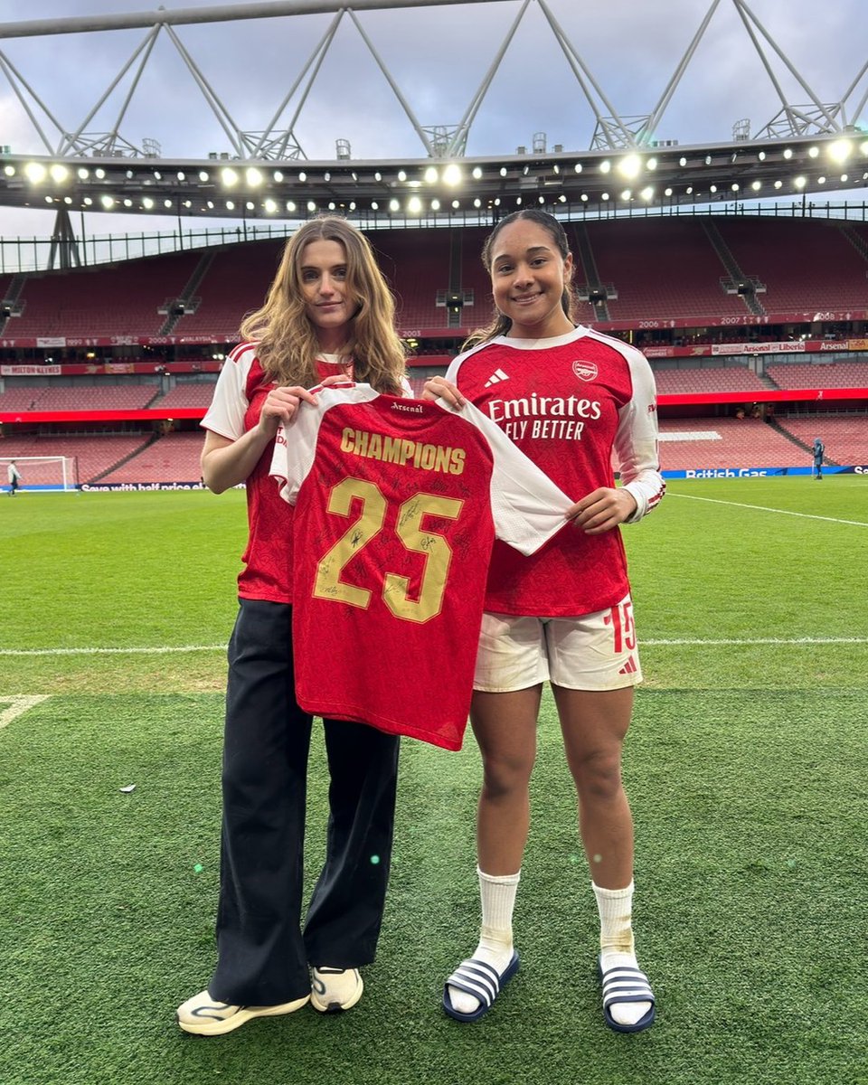 Arsenal Women tweet media