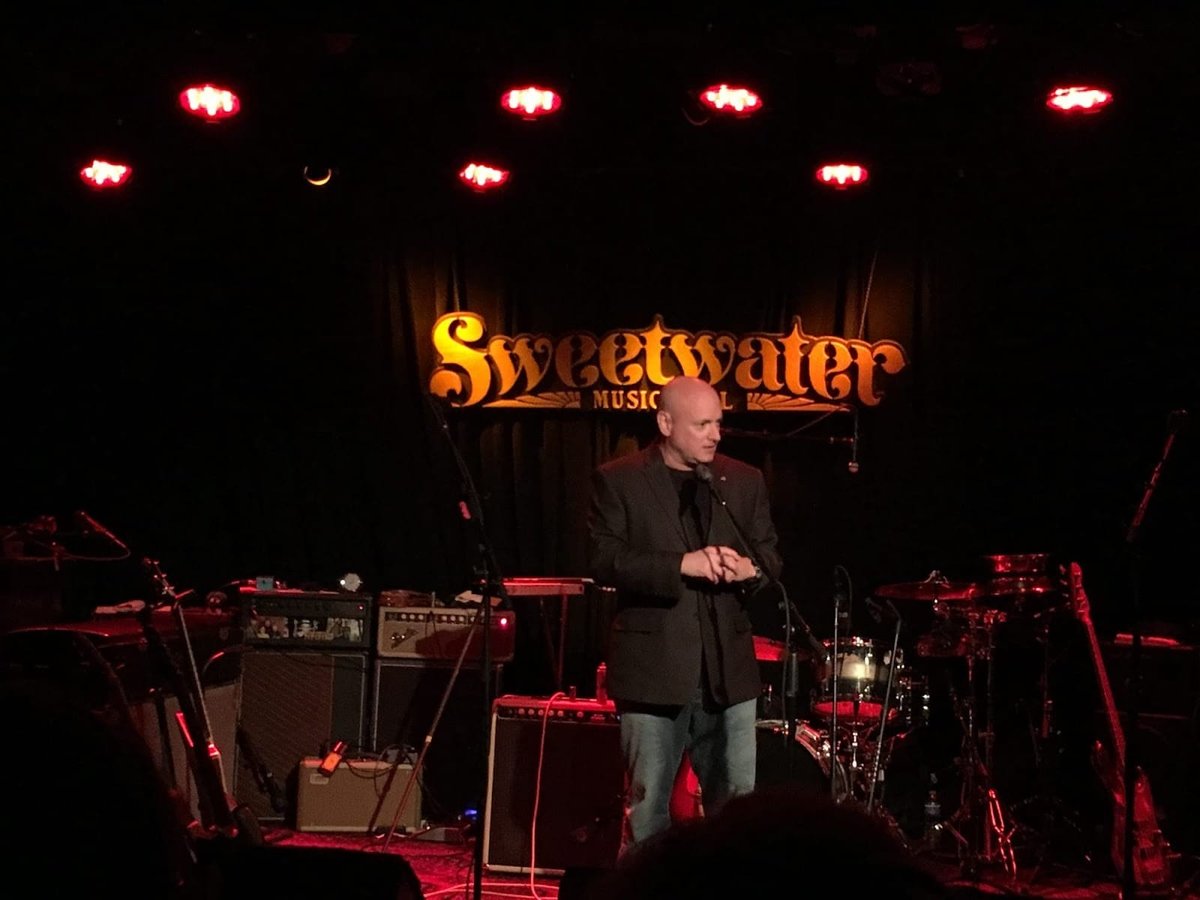 Cody Willard tweet media