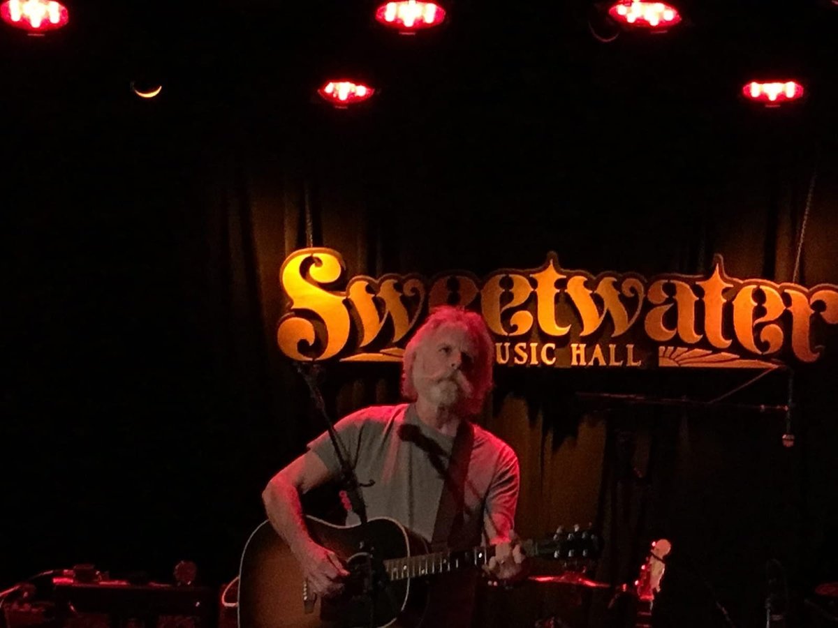 Cody Willard tweet media