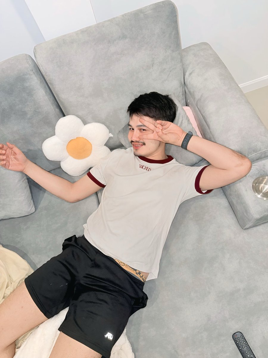 นอนนำเอื้อยบ่ บักหล่า 😝💦🤭 #สะพานสี่ #บ่อวิน