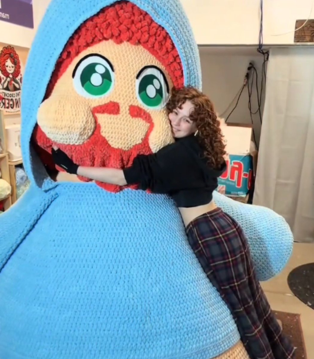 Dexerto's tweet image. A TikToker who went viral for crocheting a life-size CaseOh has shared an update on her progress

TheCrochetGinger has spent 89 hours on it, with the legs and headphones still to finish